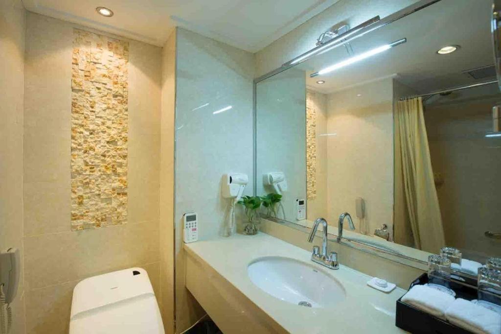Changchun Garden Hotel Exterior photo
